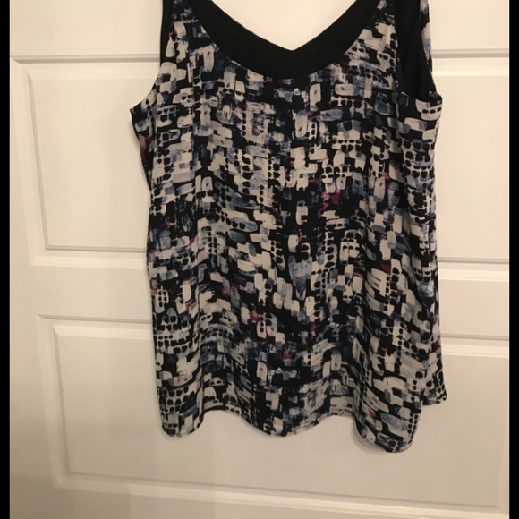 💜2 / 15 $💜 Willow & thread cami - Picture 2 of 3